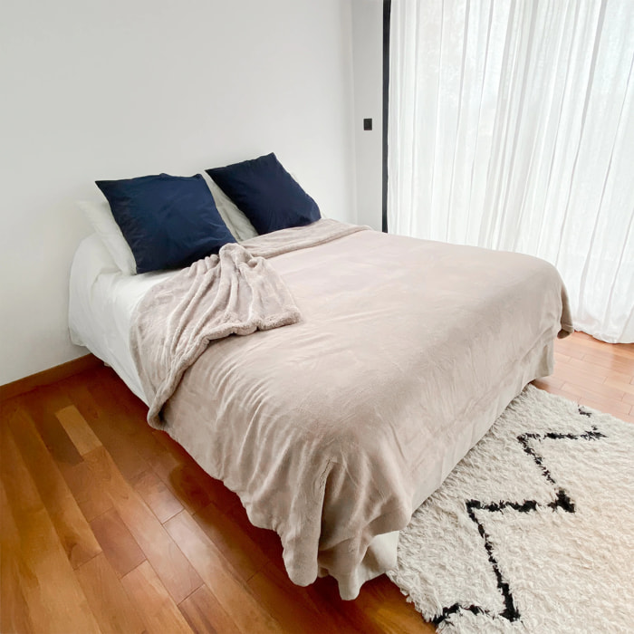 Couverture polaire - Cozy Beige Taupe - 220x240cm - 760g/m²