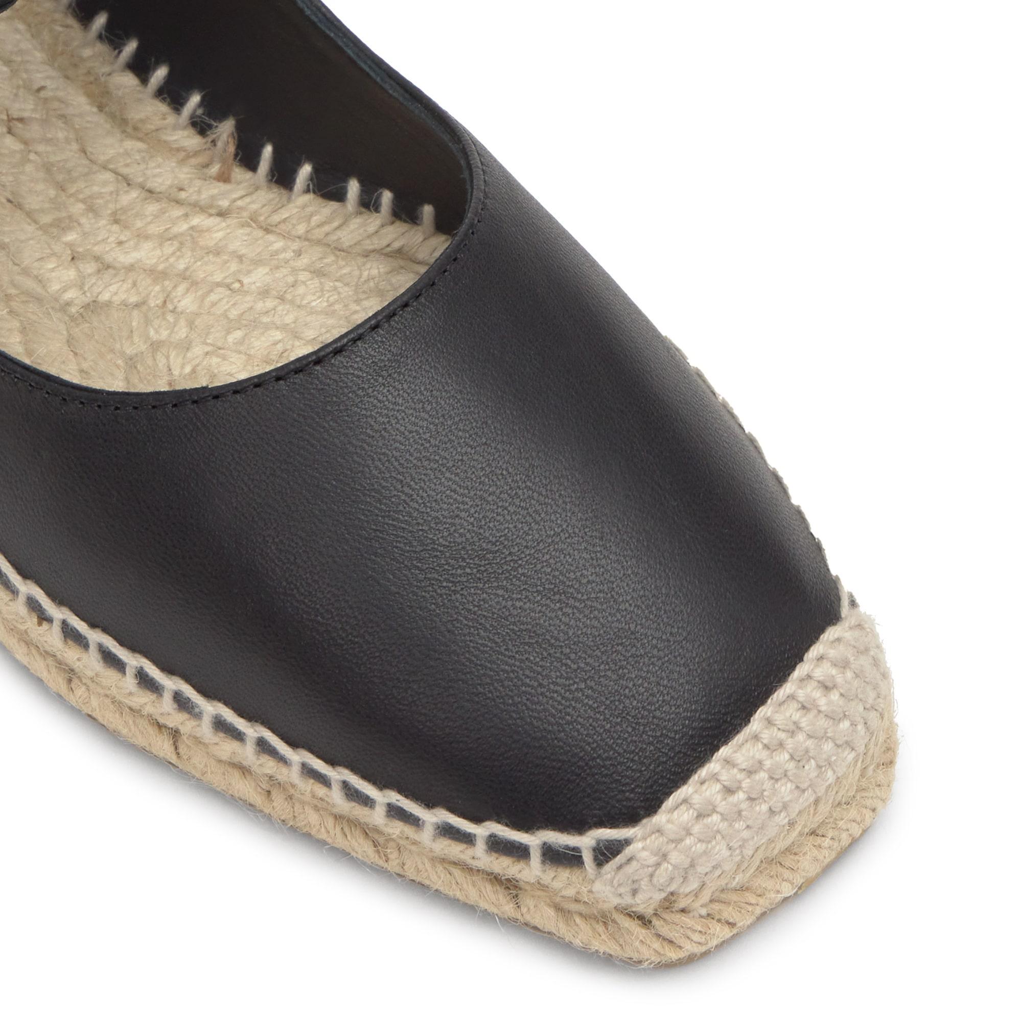 Alpargata Pepa plana mary-jane en napa con hebilla