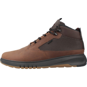 Botines Hombre de la marca GEOX  modelo U AERANTIS 4X4 B ABX MARRON