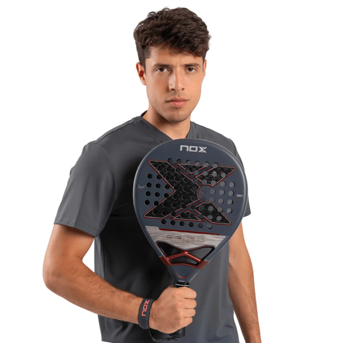 AT10 Luxury GENIUS 12K 2025 por Agustín Tapia