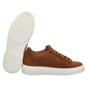 Sneakers stringate in vera pelle scamosciata