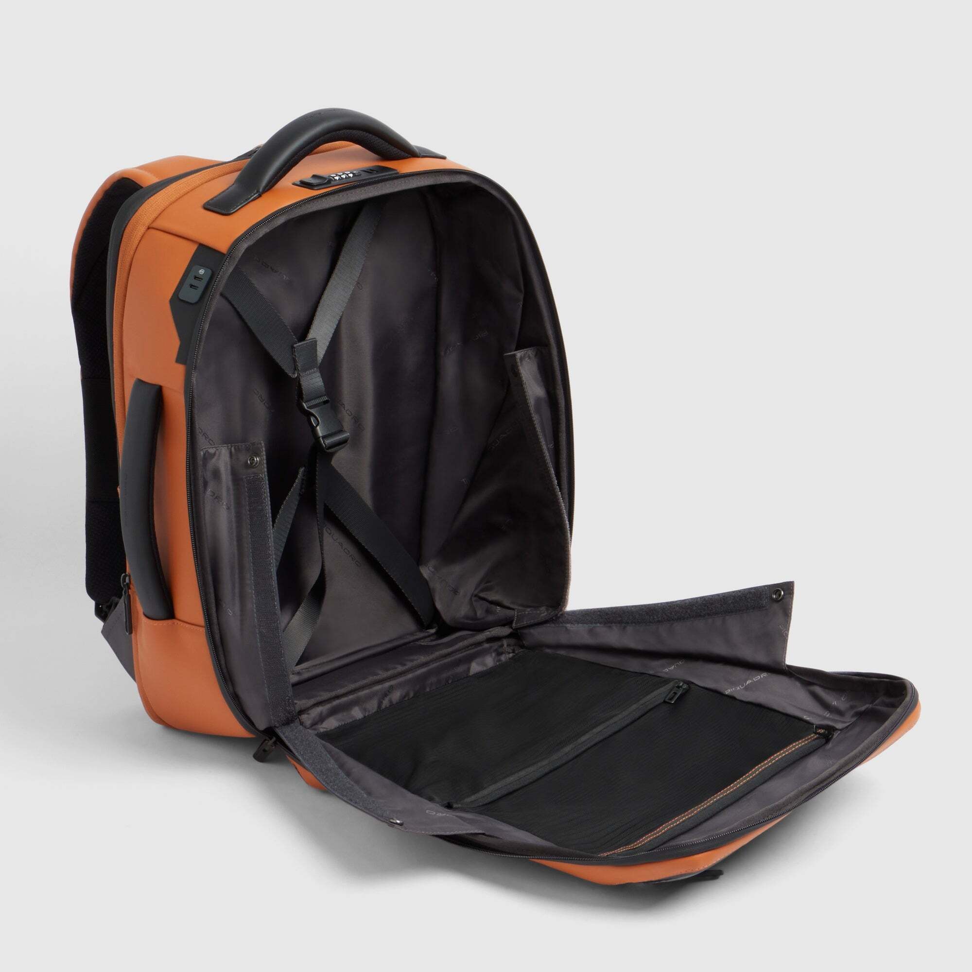 Piquadro Zaino da viaggio resistente all'acqua porta pc