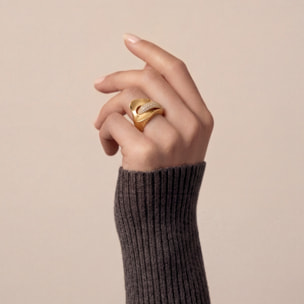 Anillo Lefri acabado oro amarillo 18k