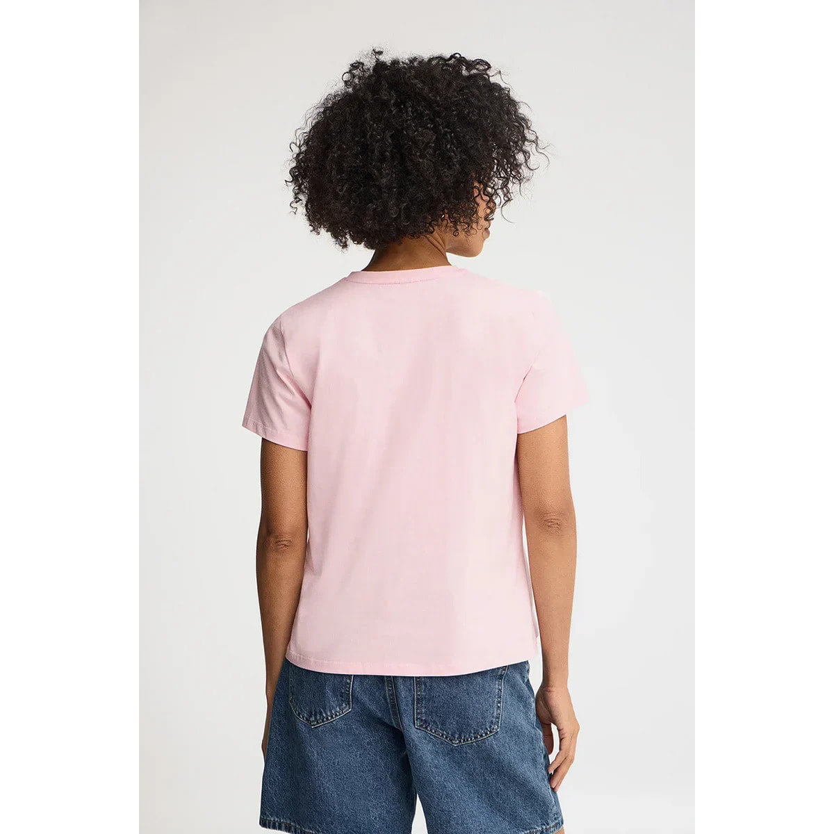 Maglietta rosa a maniche corte e scollo a V con ricamo Rigby Go