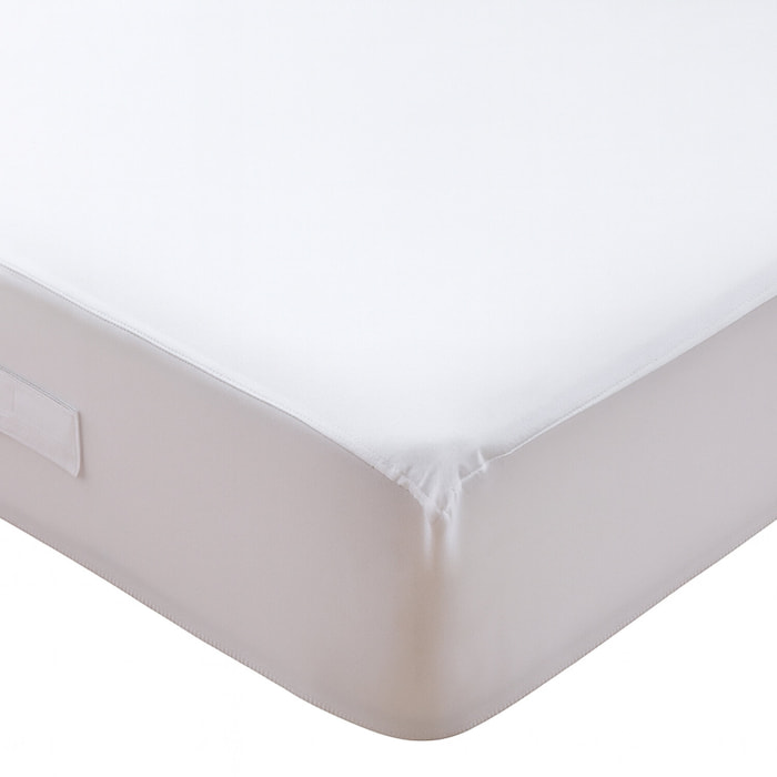 Protege matelas 100% polyester 75gsm quilte blanc