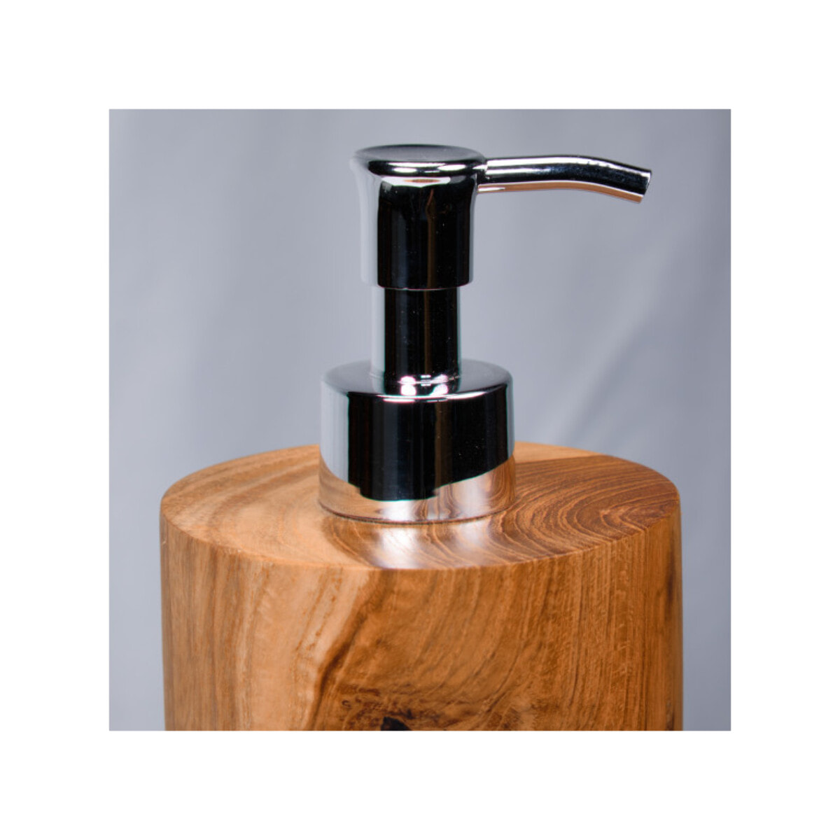 Distributeur savon cylindrique salle de bains en bois de teck - GORAN