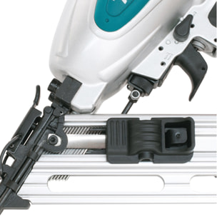 Clavadora neumática 8,3 bar 32 a 64 mm MAKITA - AF635