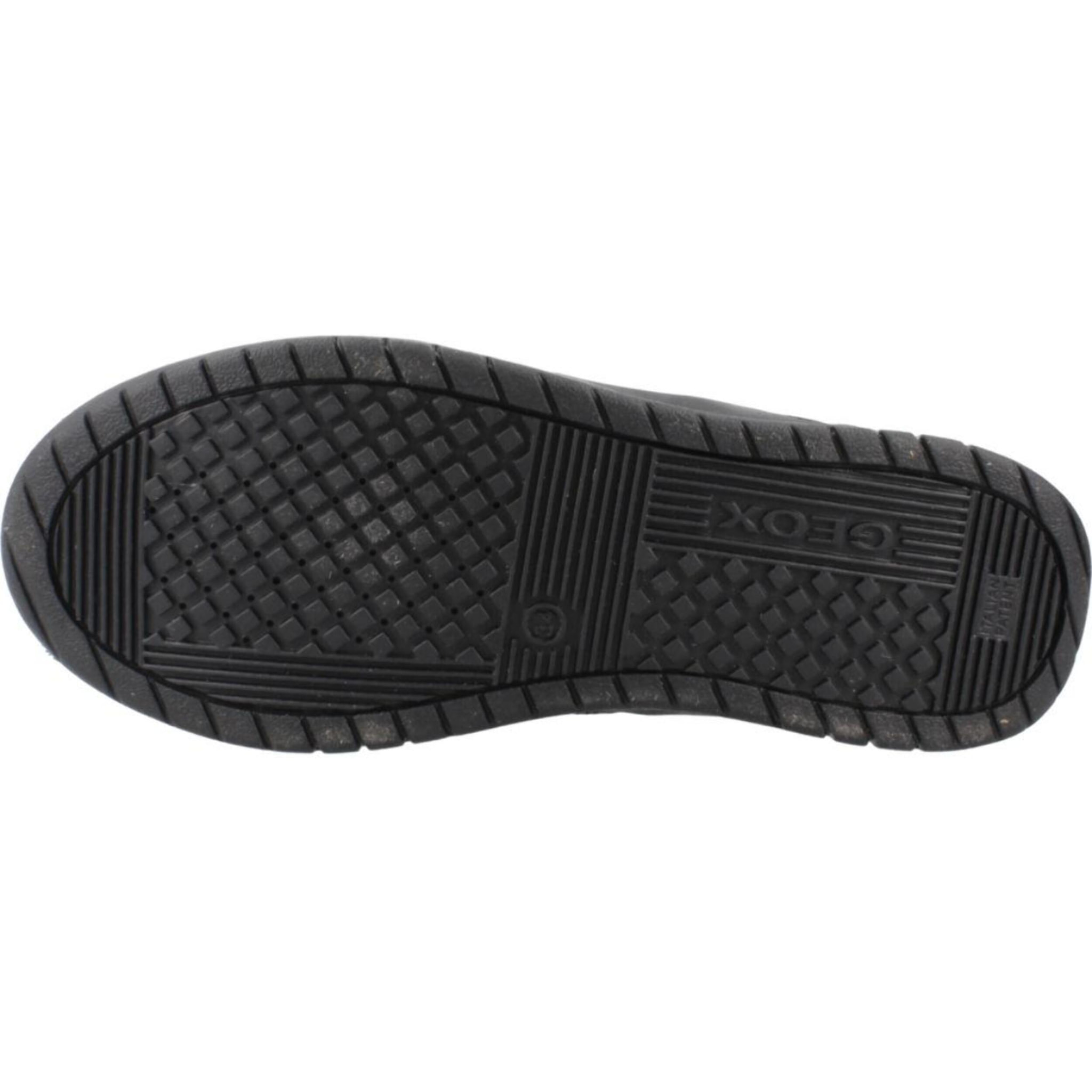 Zapatillas Niño de la marca GEOX  modelo J PERTH BOY NEGRO