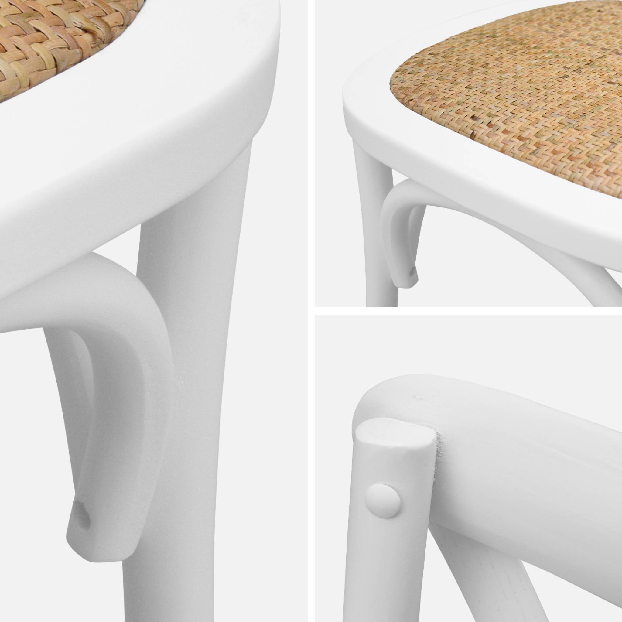 Lot de 4 chaises de bistrot en bois d'hévéa blanc. vintage. assise en rotin. empilables