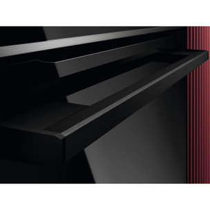 AEG Horno compacto Serie 5000 SurroundCook con SteamBake con Display LED Explore TA5PK401B