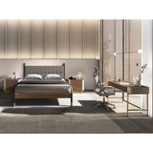 Mesita de noche con estructura de madera chapada en nogal natural y madera MDF lacada en beige base de acero inoxidable pulido en dorado 60x42x50cm