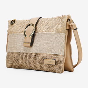 Bolso bandolera tostado en rafia con solapa