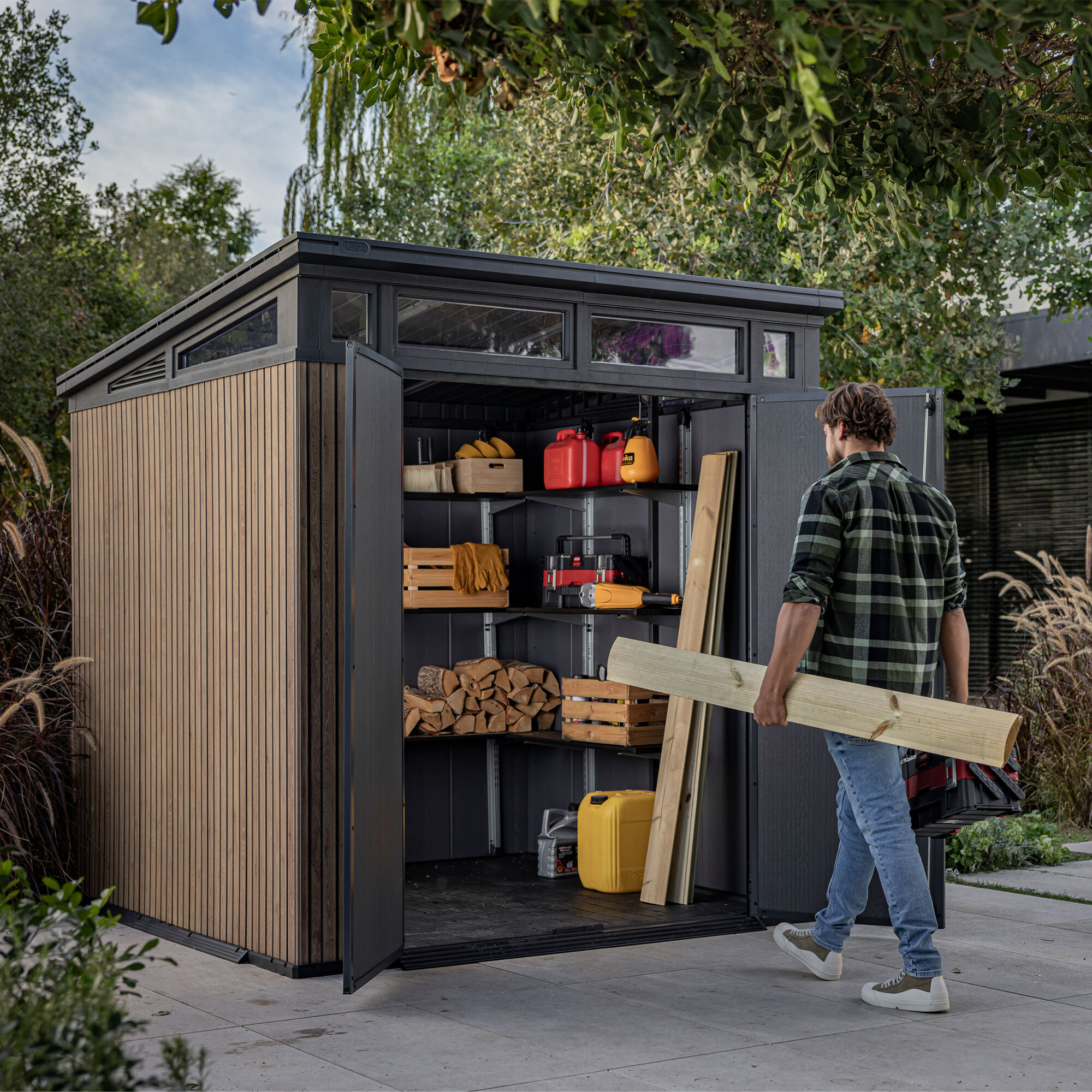 Pent 7x7 - Casetta da Giardino 216x226x218 cm 2 Ante per deposito attrezzi finitura effetto legno Evotech+ in Resina Marrone e Nero