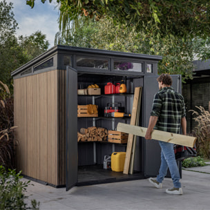 Pent 7x7 - Casetta da Giardino 216x226x218 cm 2 Ante per deposito attrezzi finitura effetto legno Evotech+ in Resina Marrone e Nero