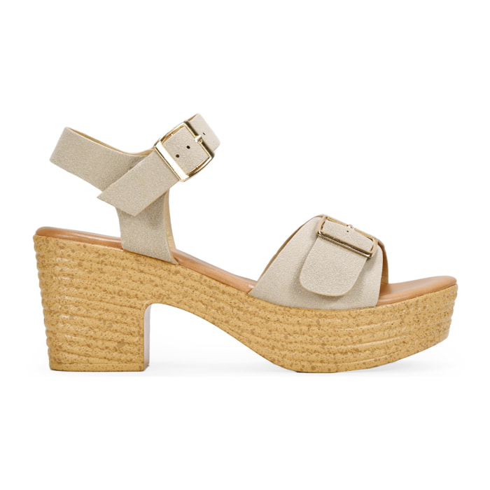 Sandalias de tacón efecto esparto beige con hebillas