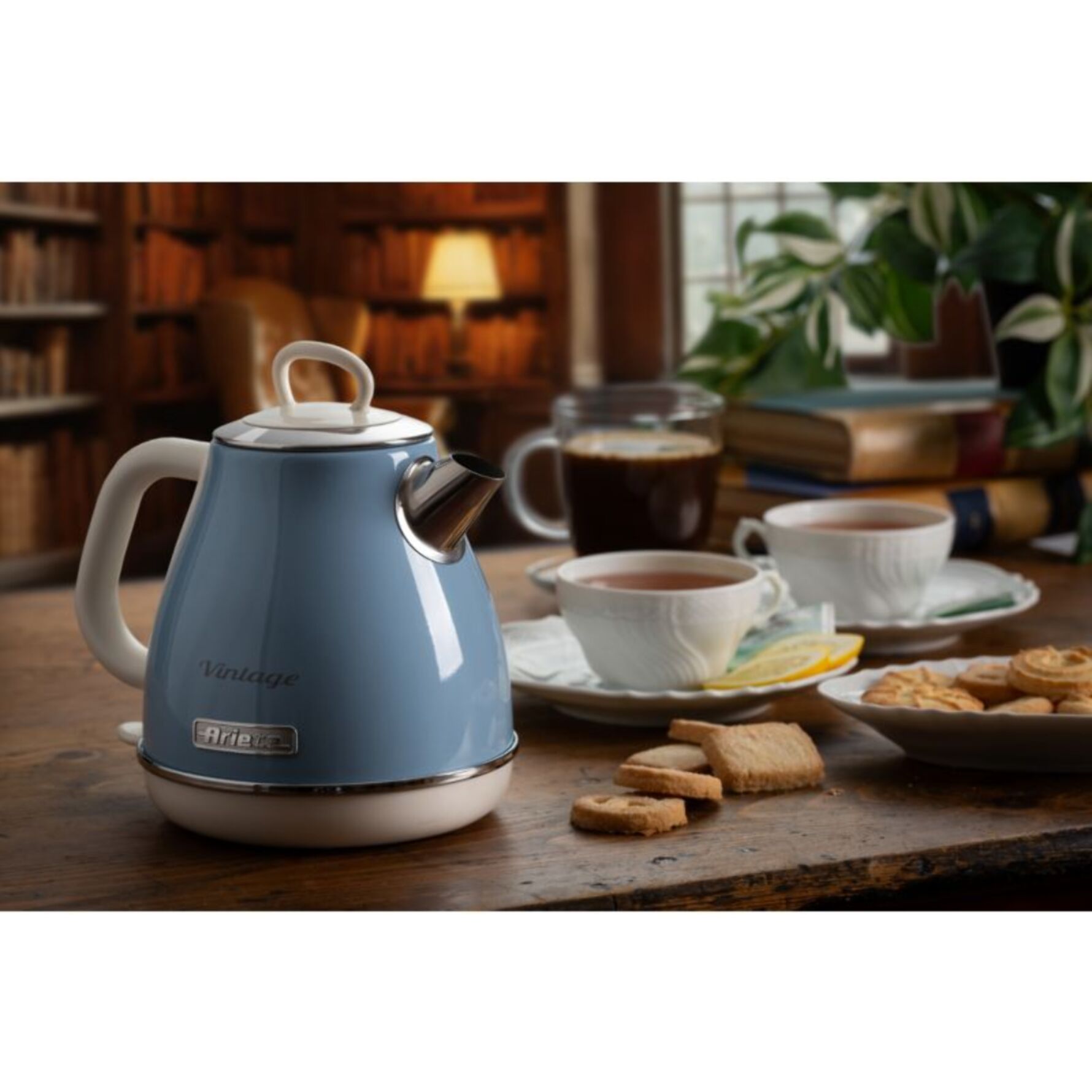 Bouilloire ARIETE vintage bleue