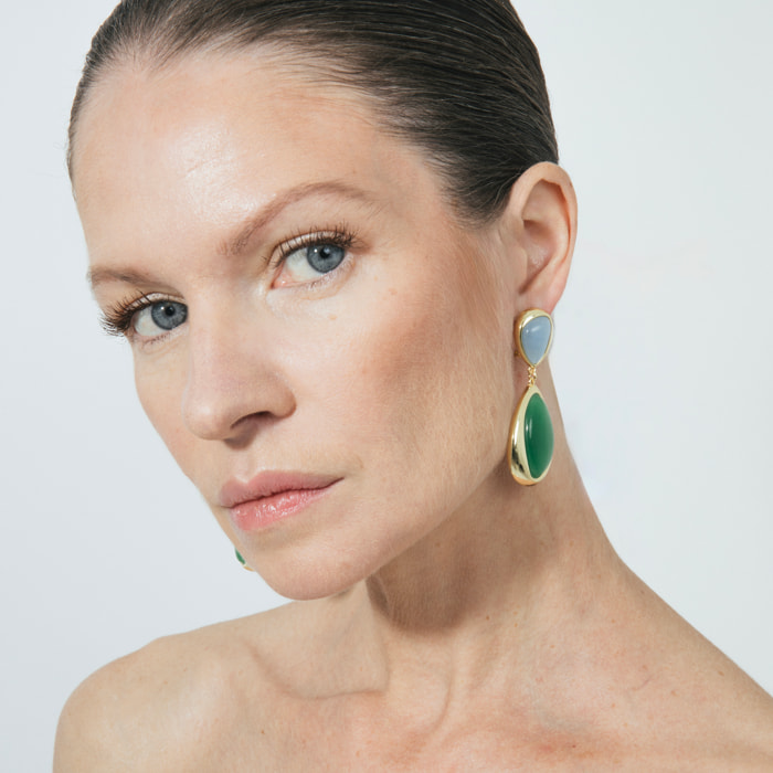 Pendientes de Ojo de Gato Verde acabado en oro amarillo 18k