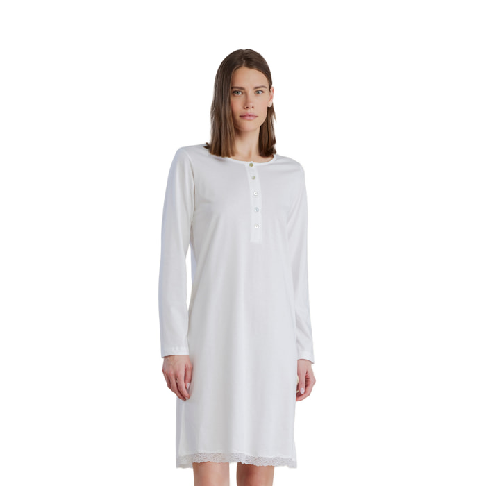 Camicia da notte in cotone a maniche lunghe con abbottonatura frontale e dettagli in pizzo articolo in pizzo Noidinotte