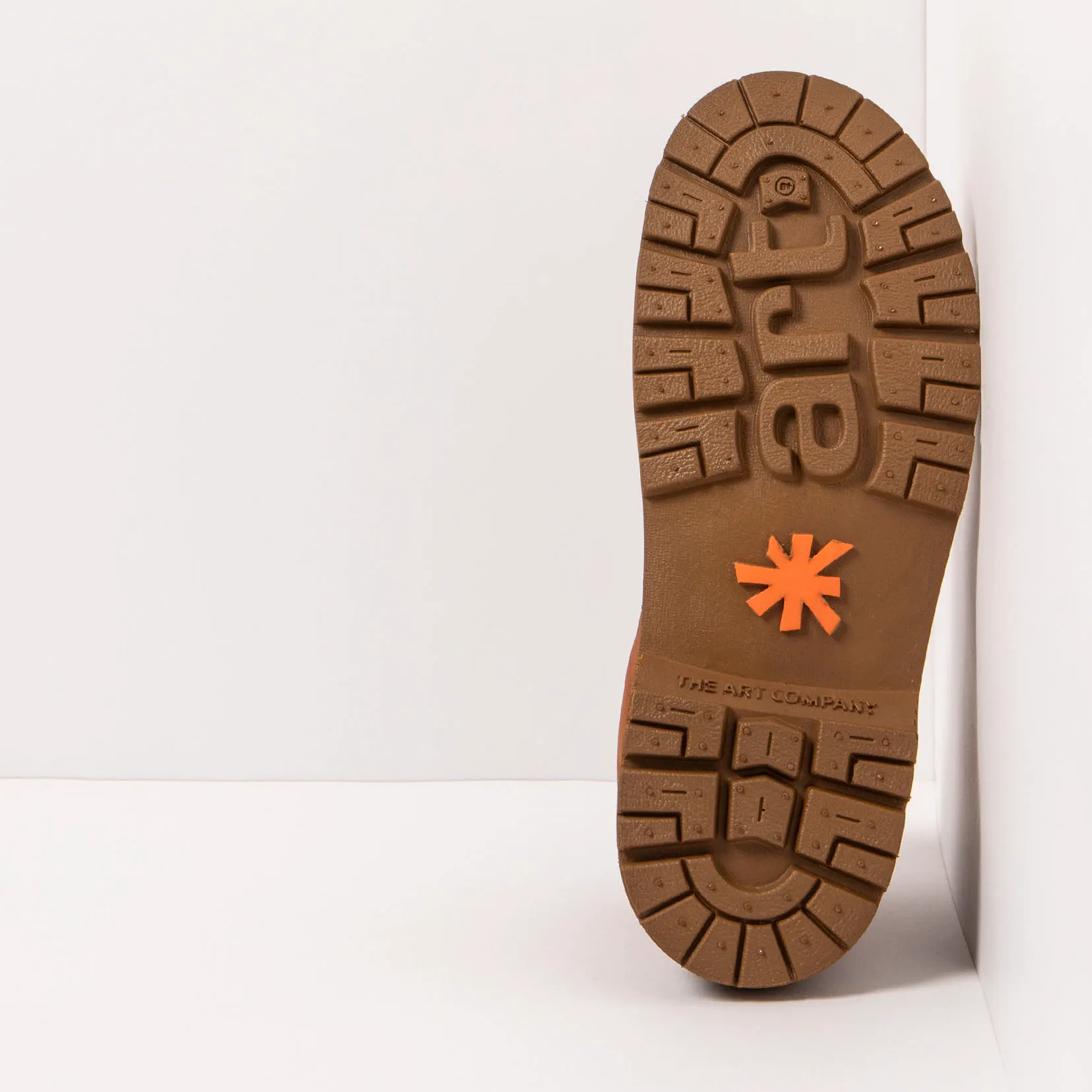 Botines 1900 NOBUCK CUERO/ BIRMINGHAM color Cuero