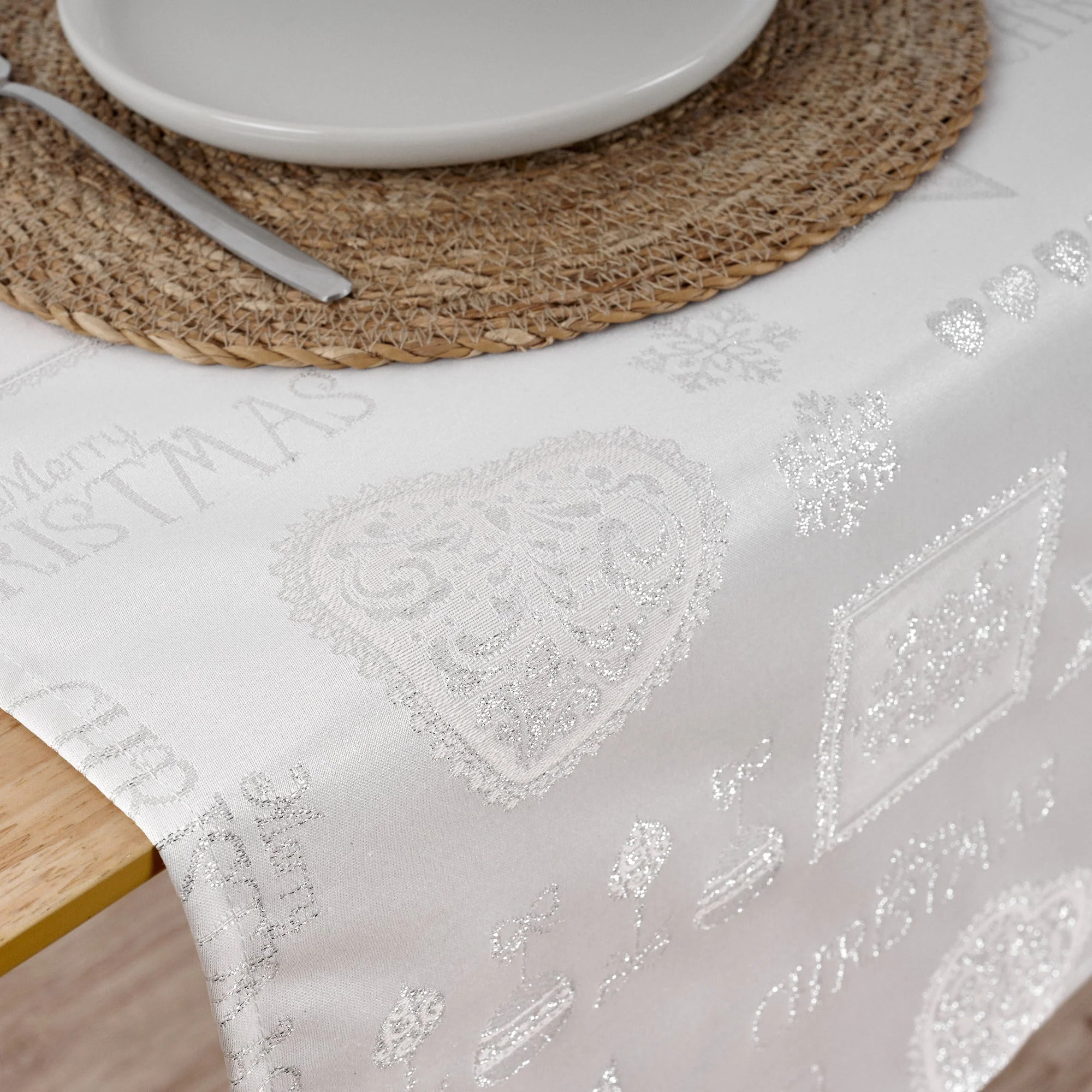 Chemin de table jacquard fil d'argent PSC4732A