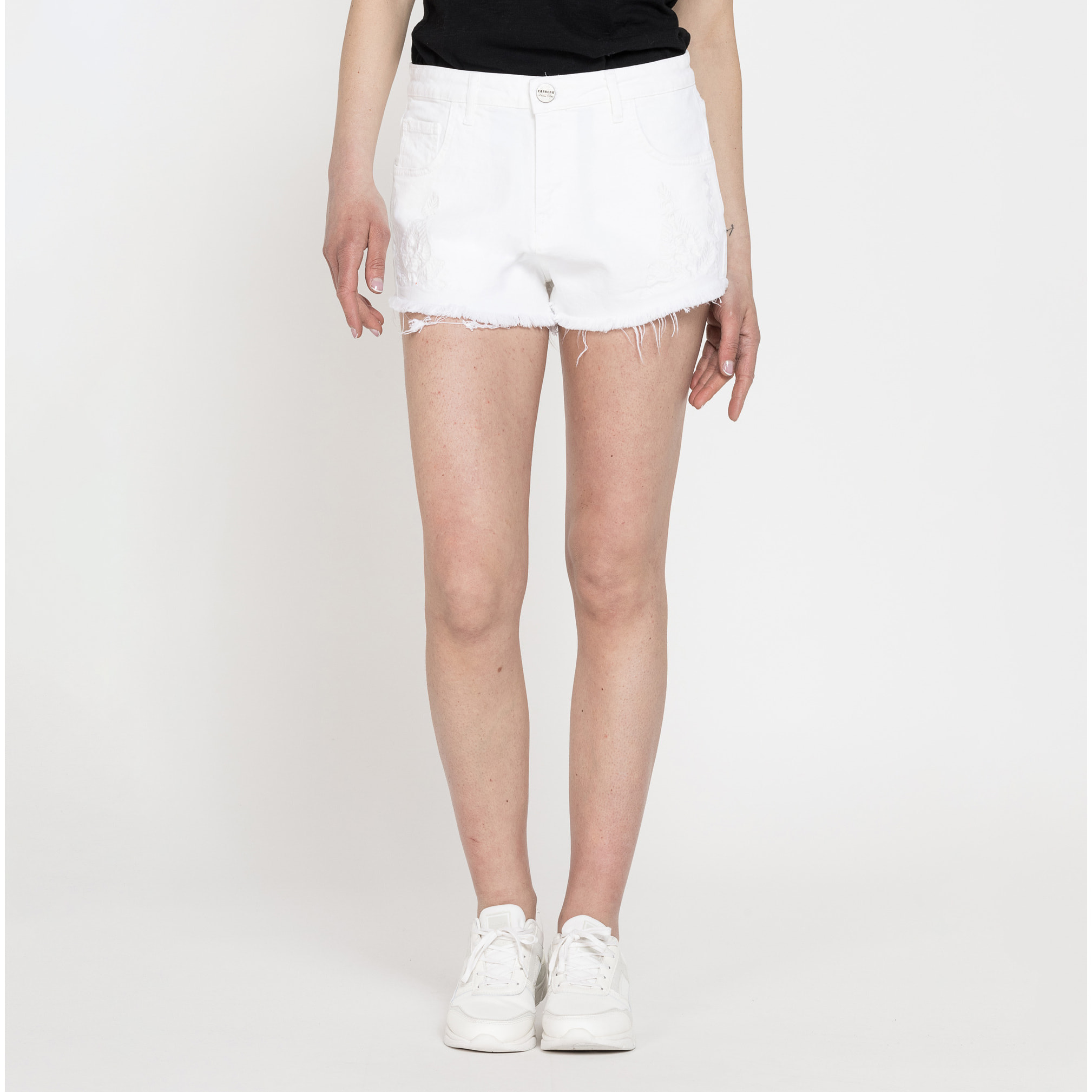 SHORT STRETCH, MODELLO 757. Vita regolare e gamba regolare.