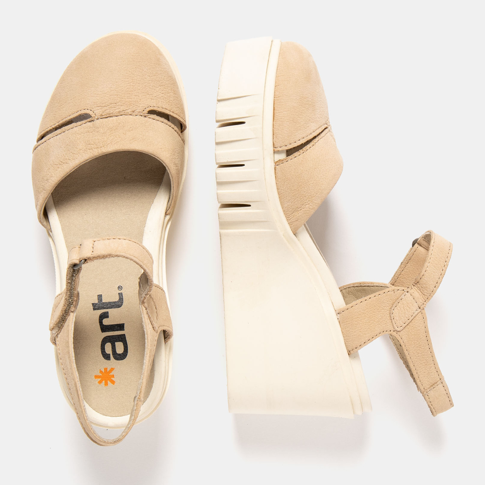 Sandalia de cuña 2083 NOBUCK CREAM/ CATANIA color Cream