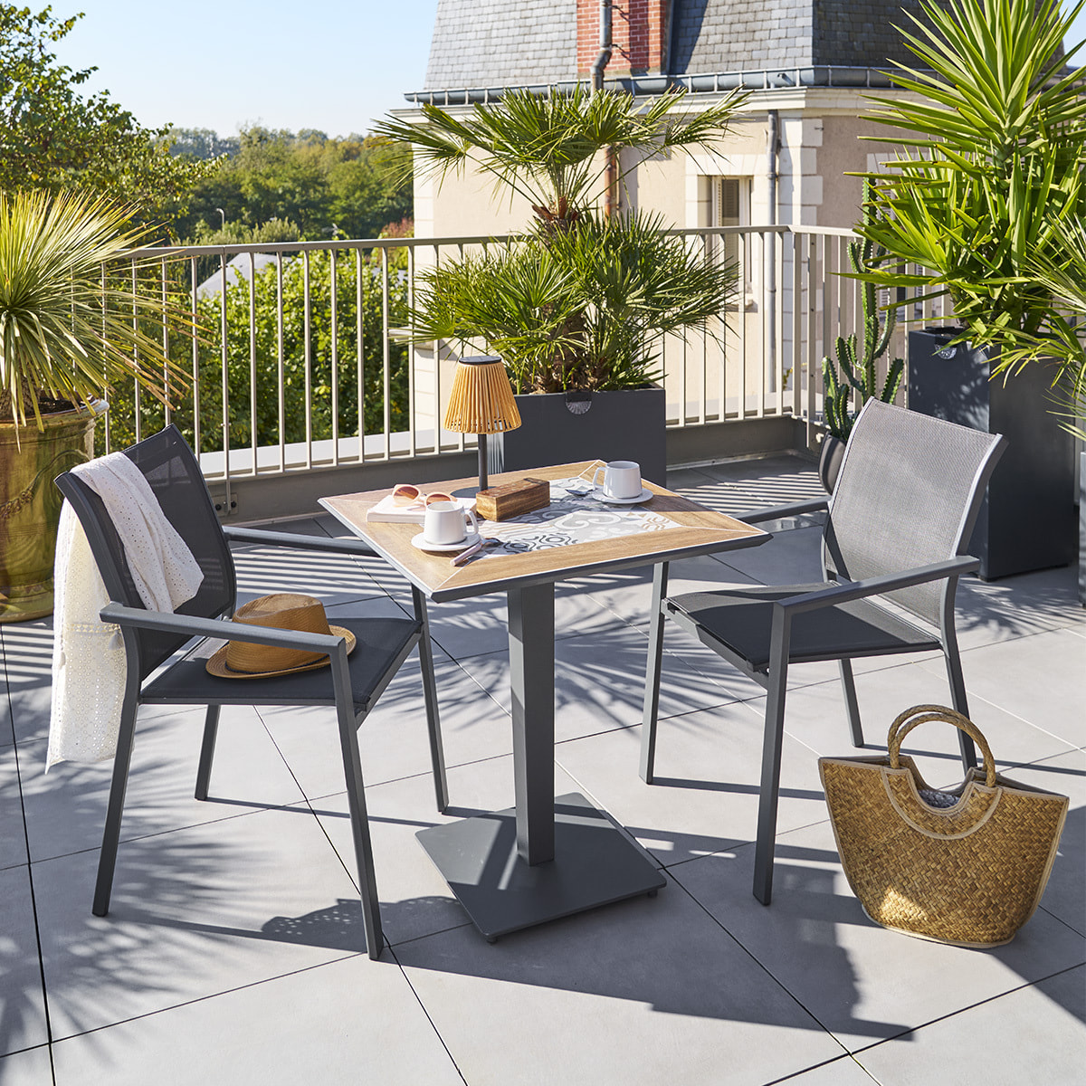 Table de jardin bistro "Lambada" céramique & graphite 2 places en acier et céramique