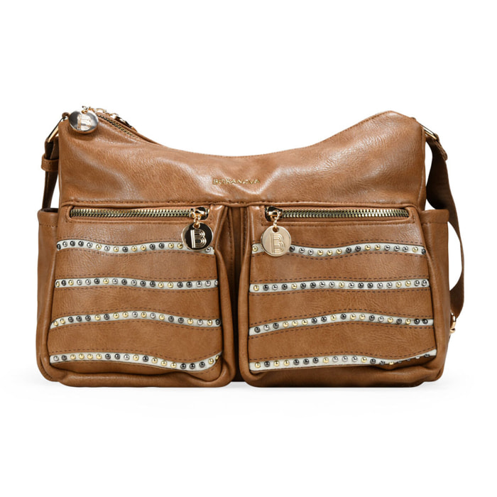 Bolso bandolera tostado con bolsillos y tachas