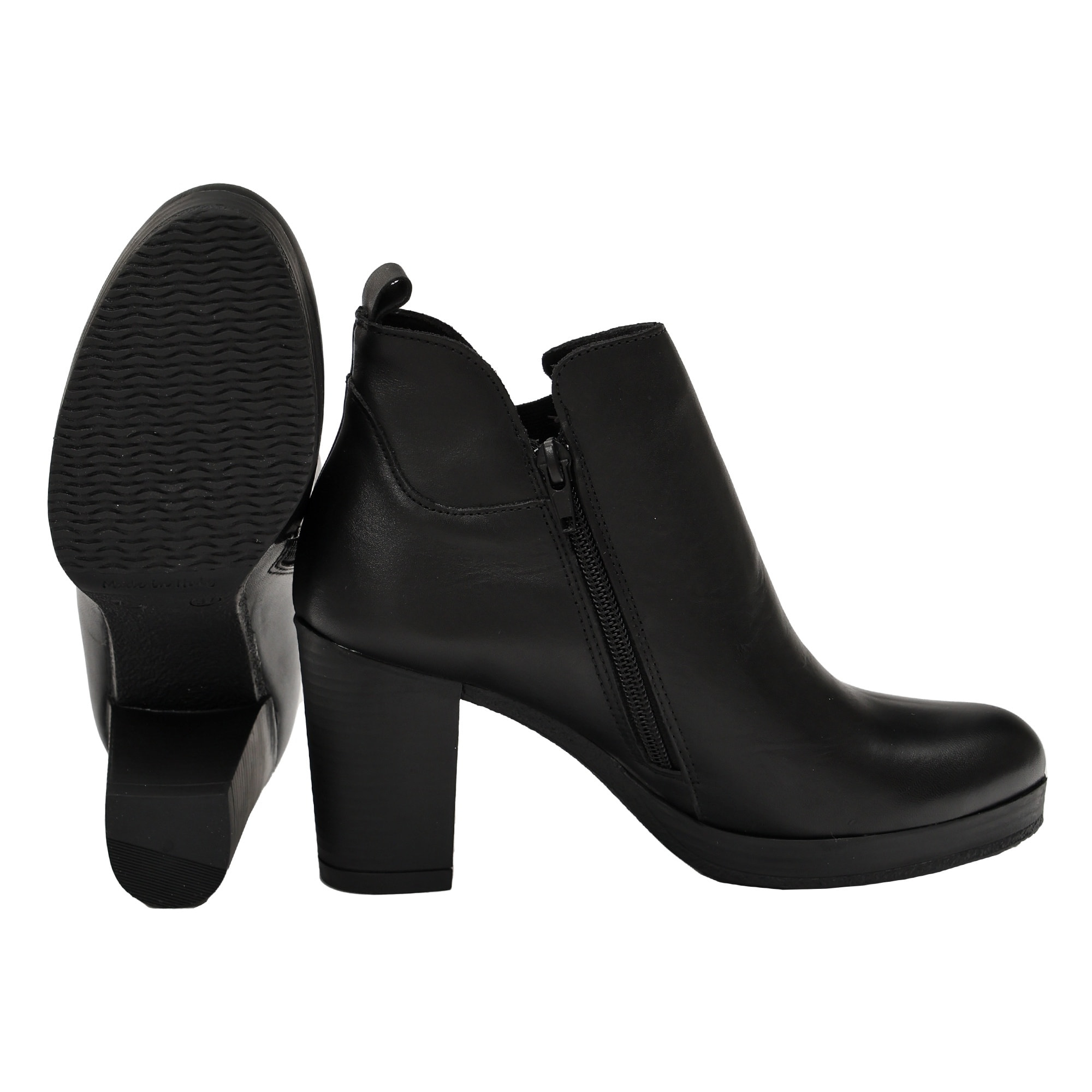 Stivaletto in vera pelle con tacco e fascia elastica