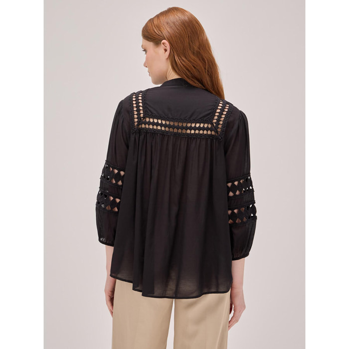 Oltre - Shirt with crochet inserts - Negro