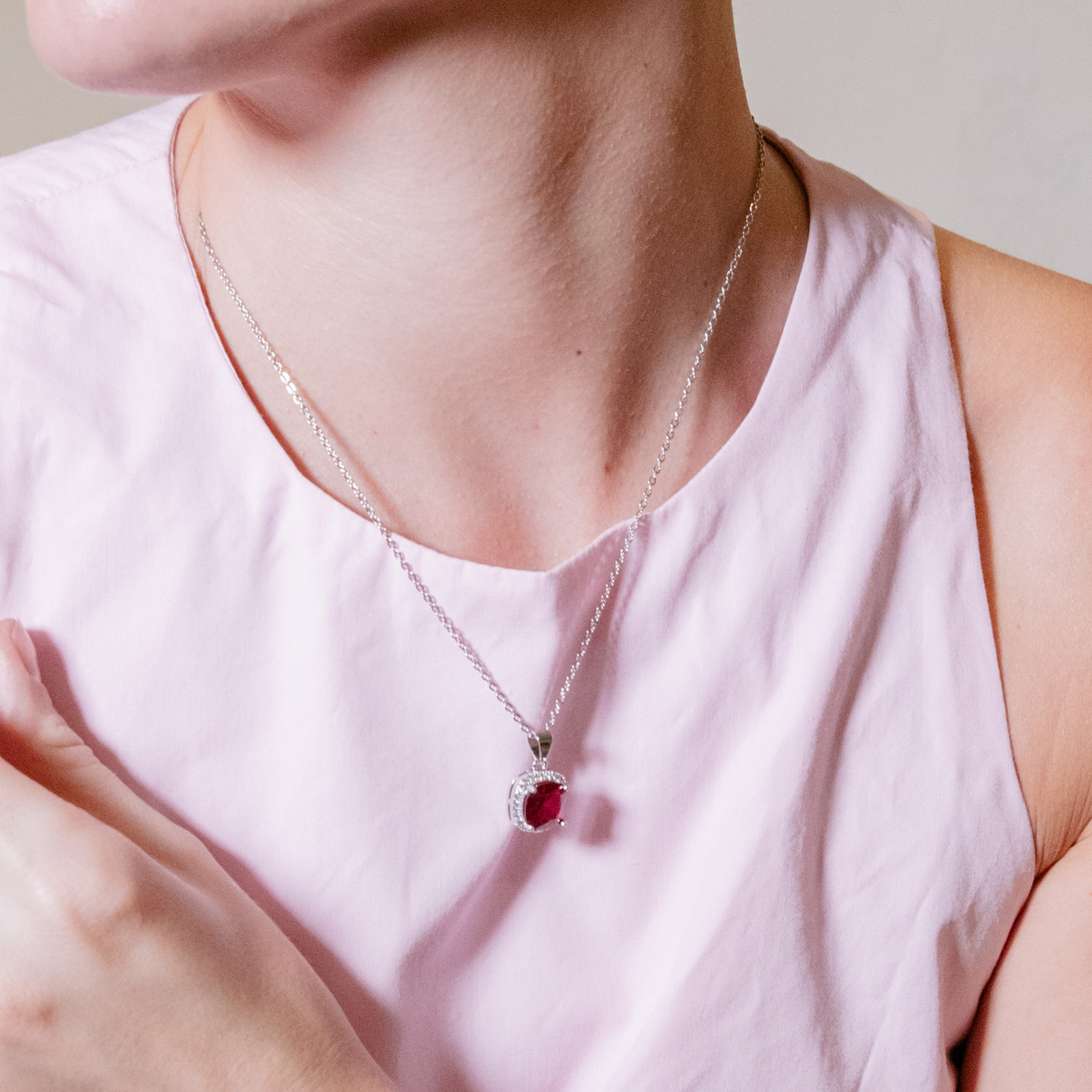 Collar Kada acabado plata
