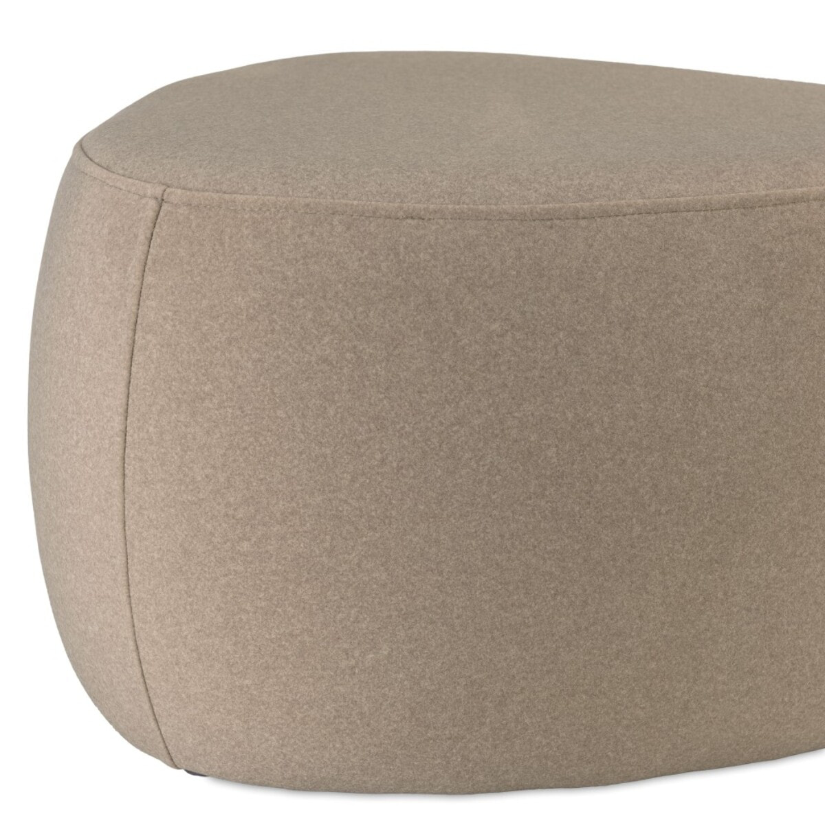 LEOPOLD - Pouf forme galet n°3 en tissu effet velours beige foncé