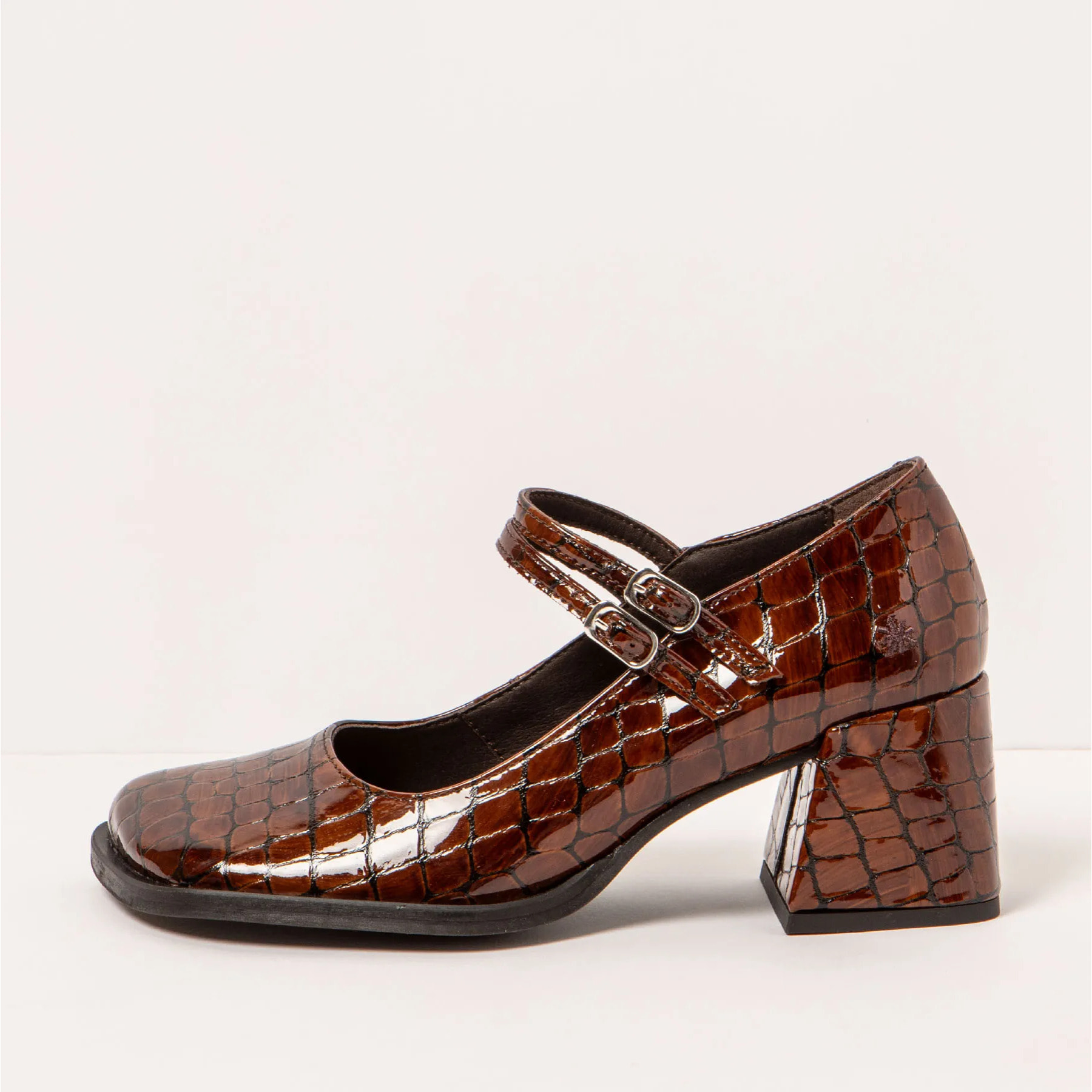 Zapatos 1704 HORASAN CUERO / VERONA color Cuero