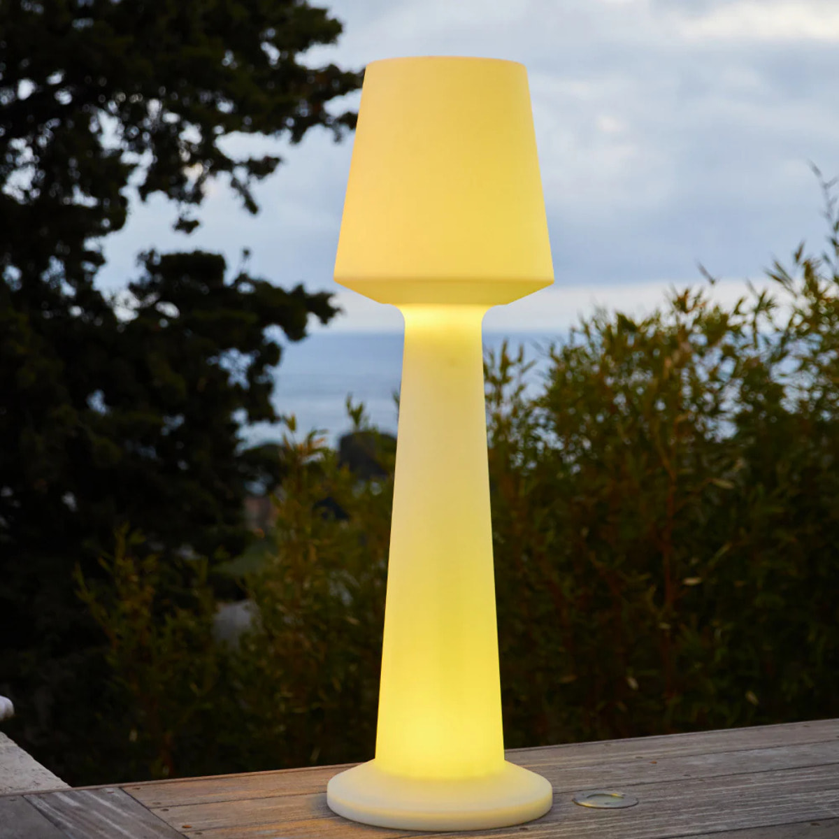 Lampadaire sans fil AUSTRAL RGB H110CM