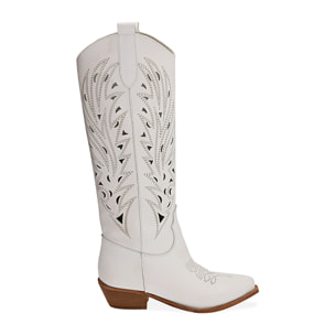 Camperos traforati bianco in pelle, tacco 5 cm