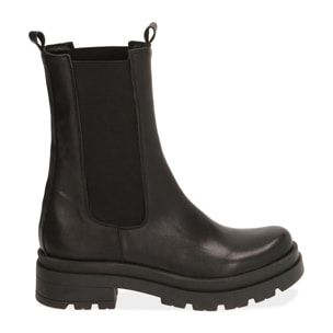 Chelsea boots neri in pelle, tacco 5 cm