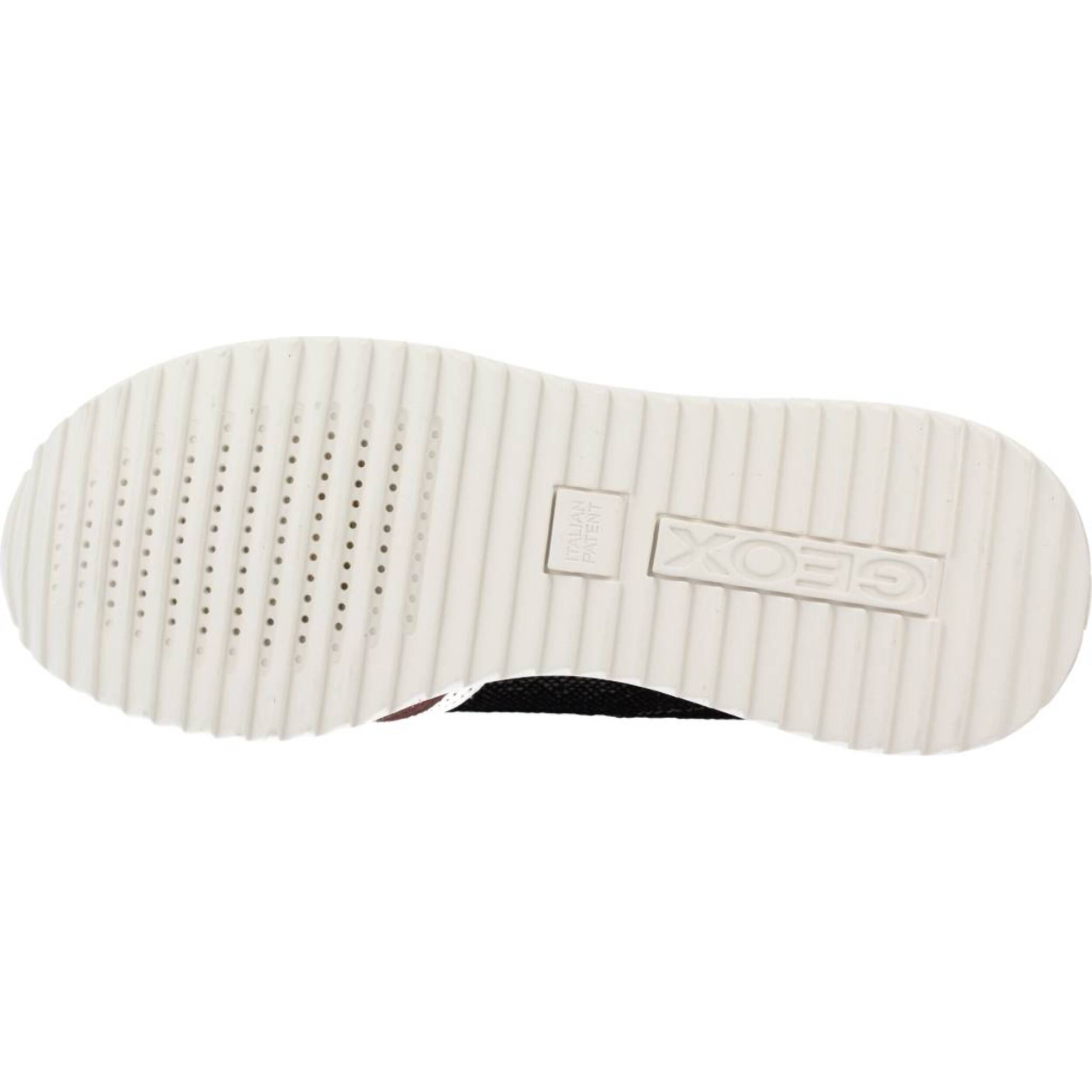 Sneakers de  Mujer de la marca GEOX  modelo D DORALEA B ROSA