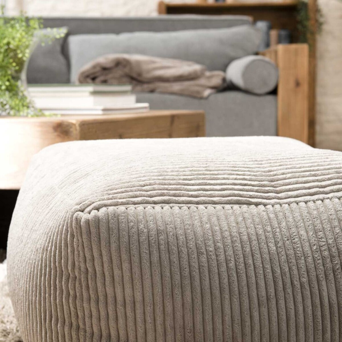 AGATHE - Pouf carré 57x57cm tissu velours côtelé gris perle