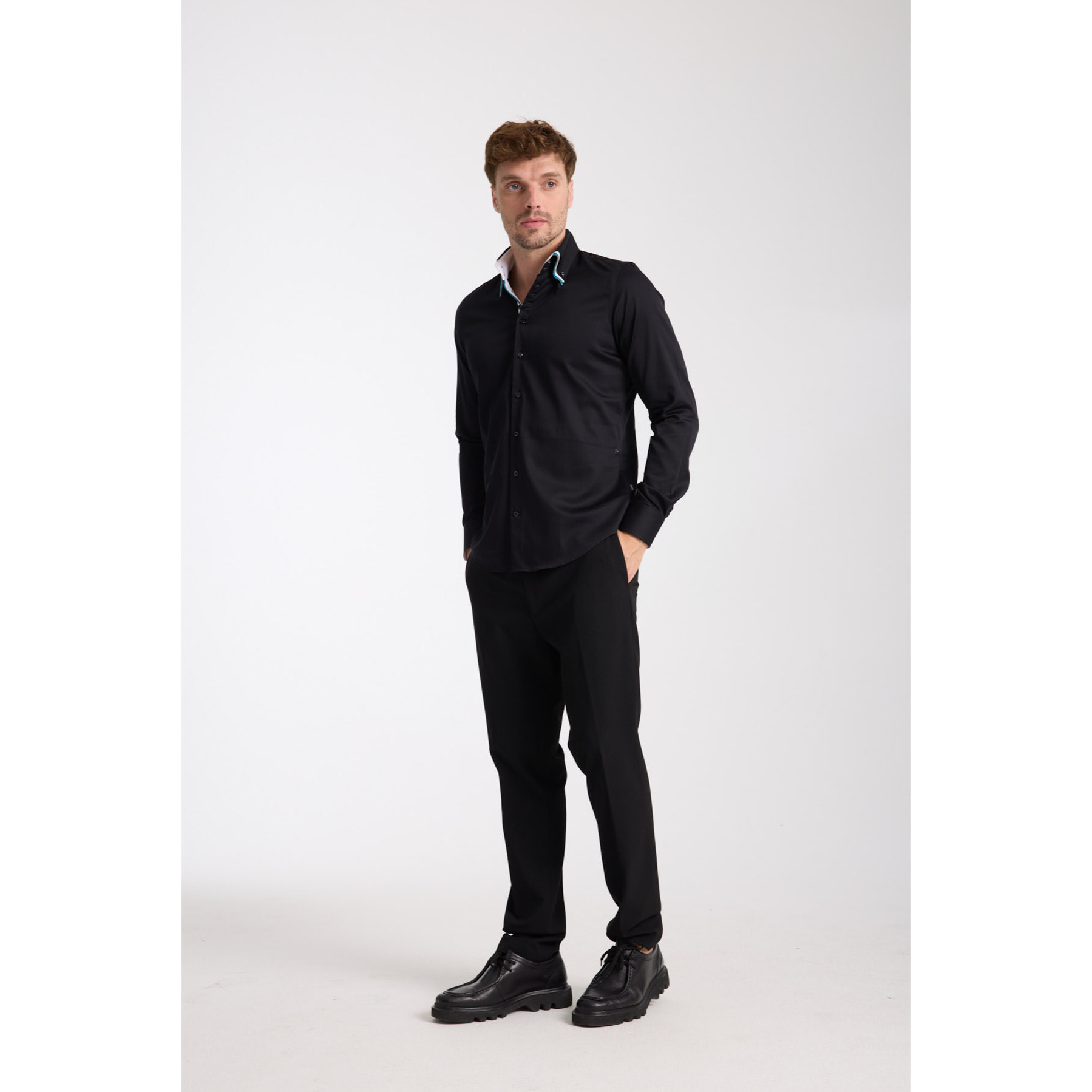 Camicia Uomo 2 Bottoni Button Down Triplo Collo Slim Satin Unito Nero