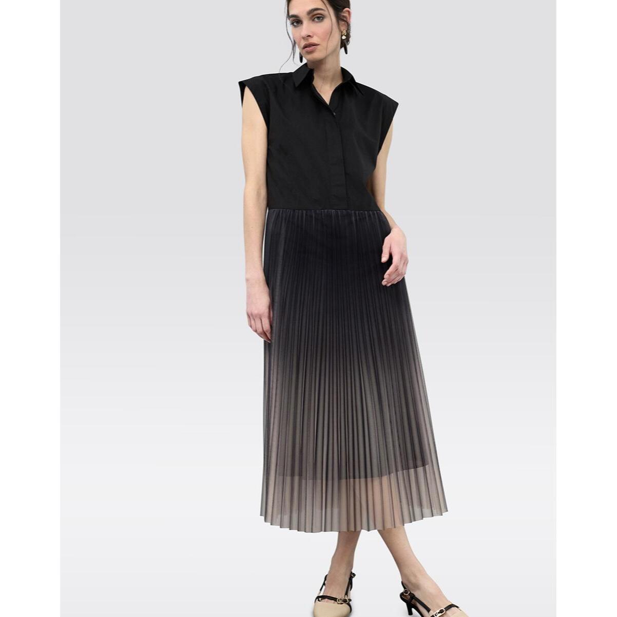 Abito con colletto a camicia e gonna in tulle plissettato