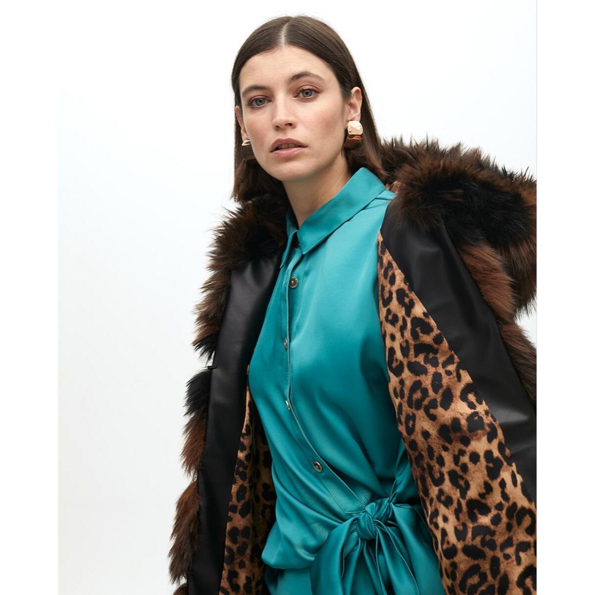 Gilet a pelo lungo con interno stampato