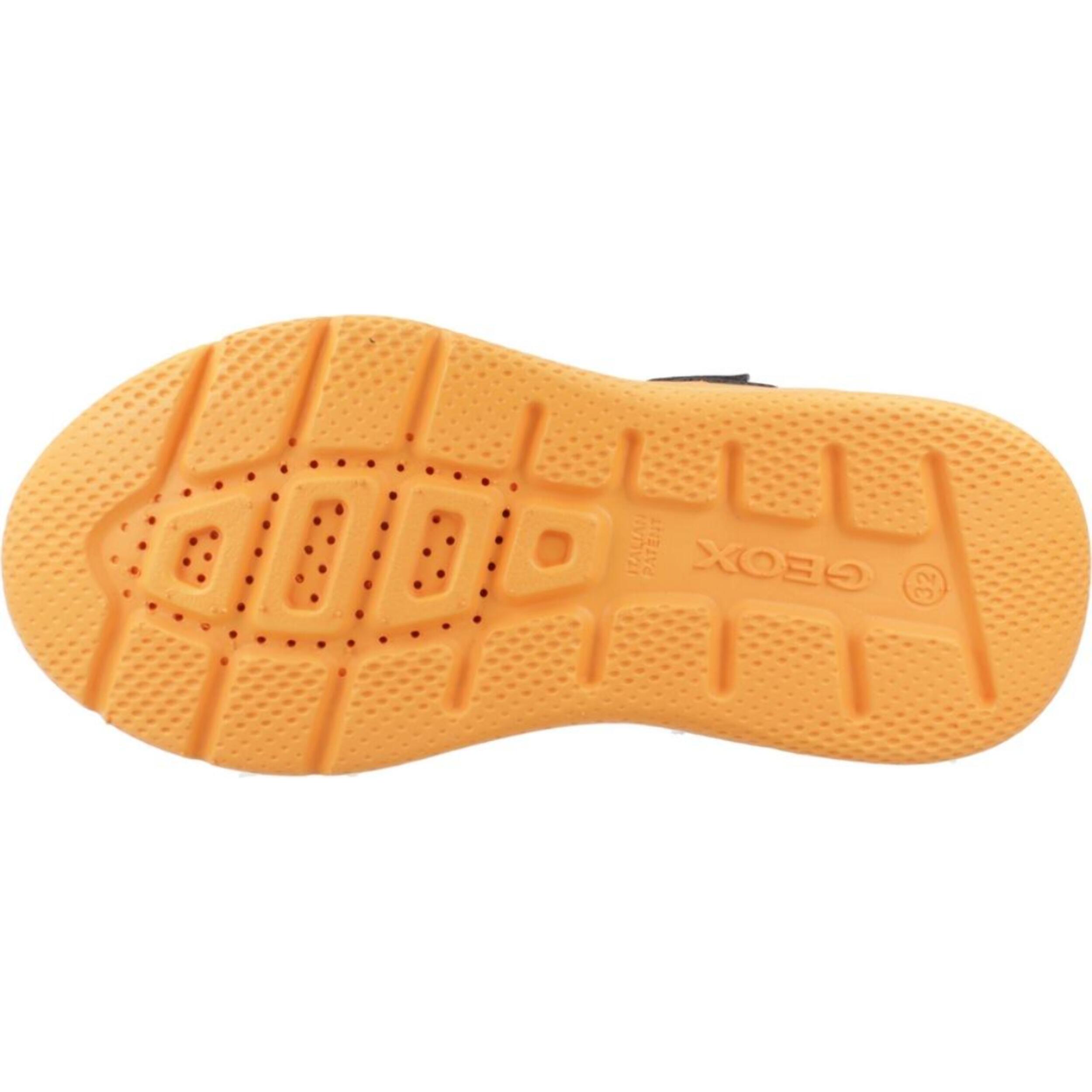 Zapatillas Niño de la marca GEOX  modelo J SPRINTYE BOY NEGRO