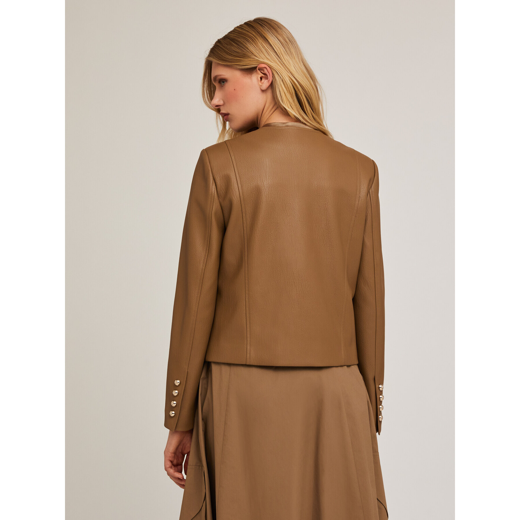 Motivi - Chaqueta sin cuello de tejido revestido - Beige