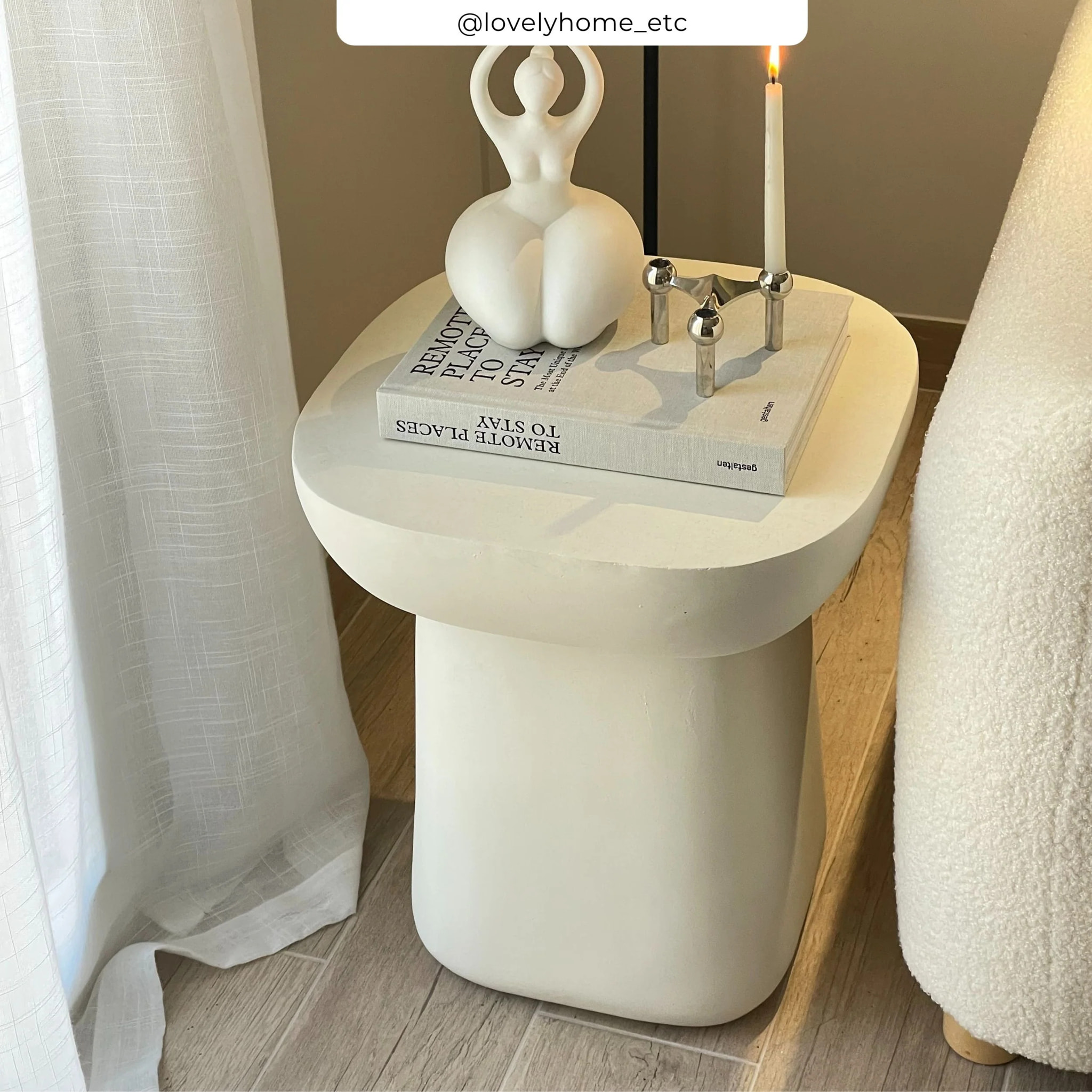 Table d'appoint carrée en béton blanc - Samui