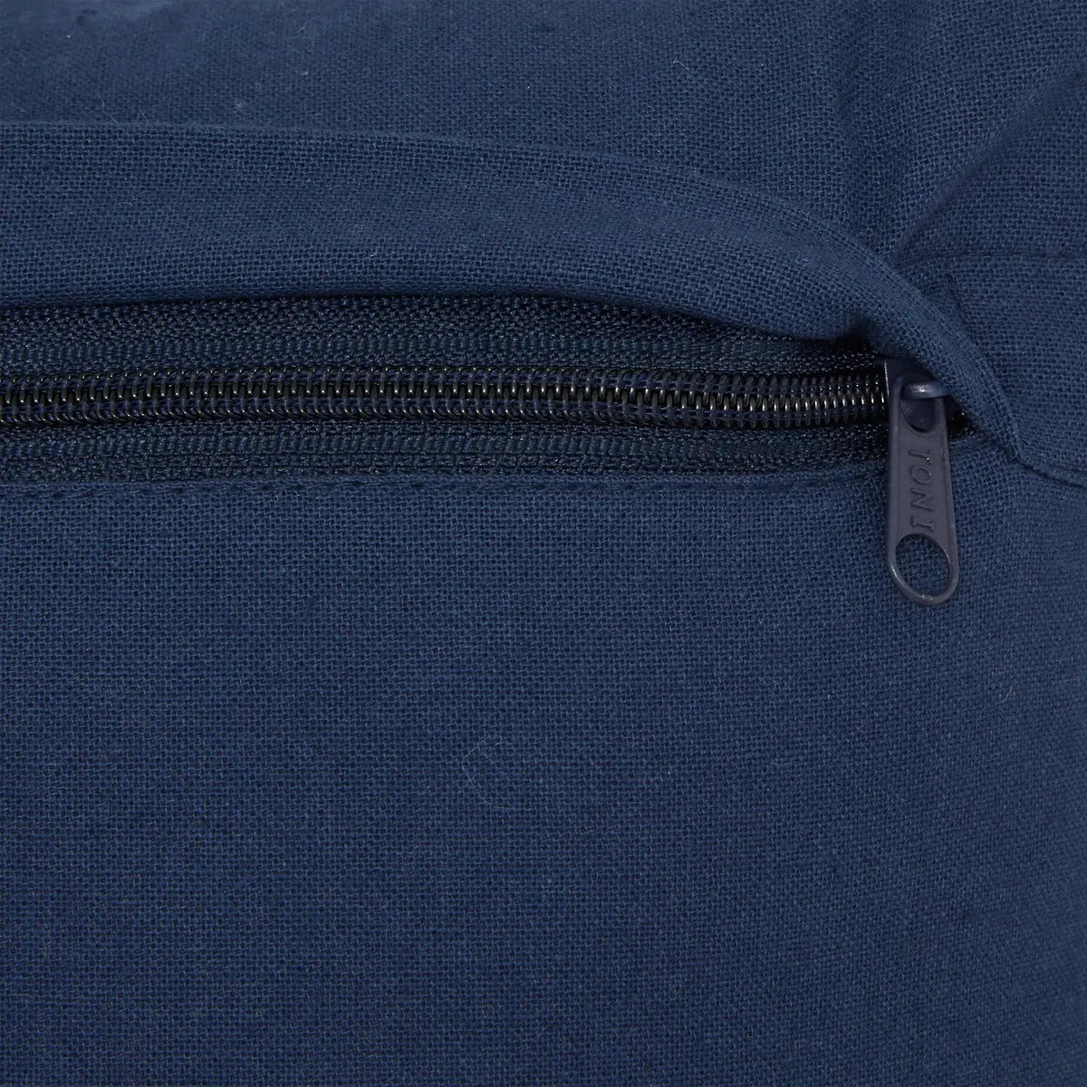 Coussin Groove 40x40cm rayé bleu navy