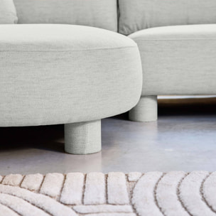 Canapé d'angle gauche 3 places tissu gris clair. pieds ronds L 231 x P 160 / 88 cm - Zenio