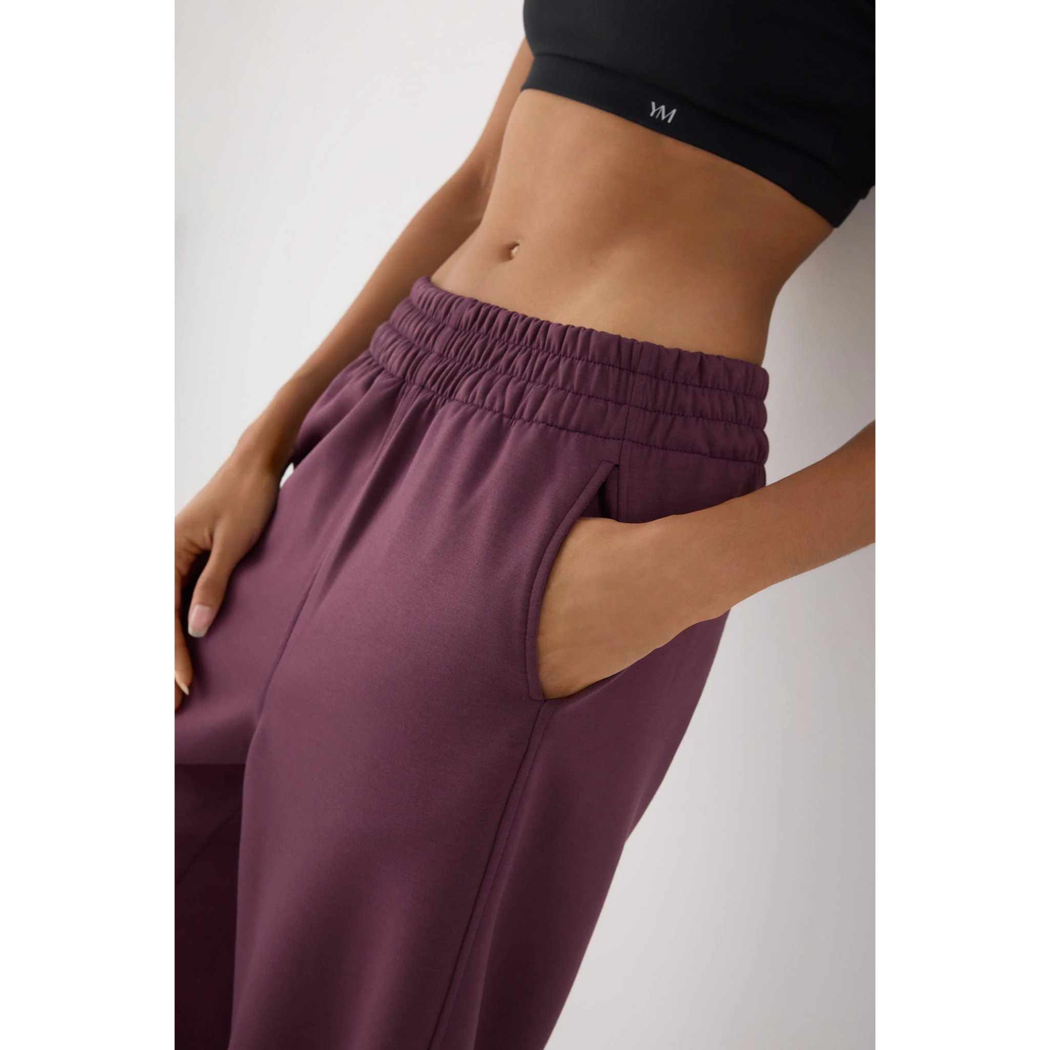 Pantaloni a gamba larga