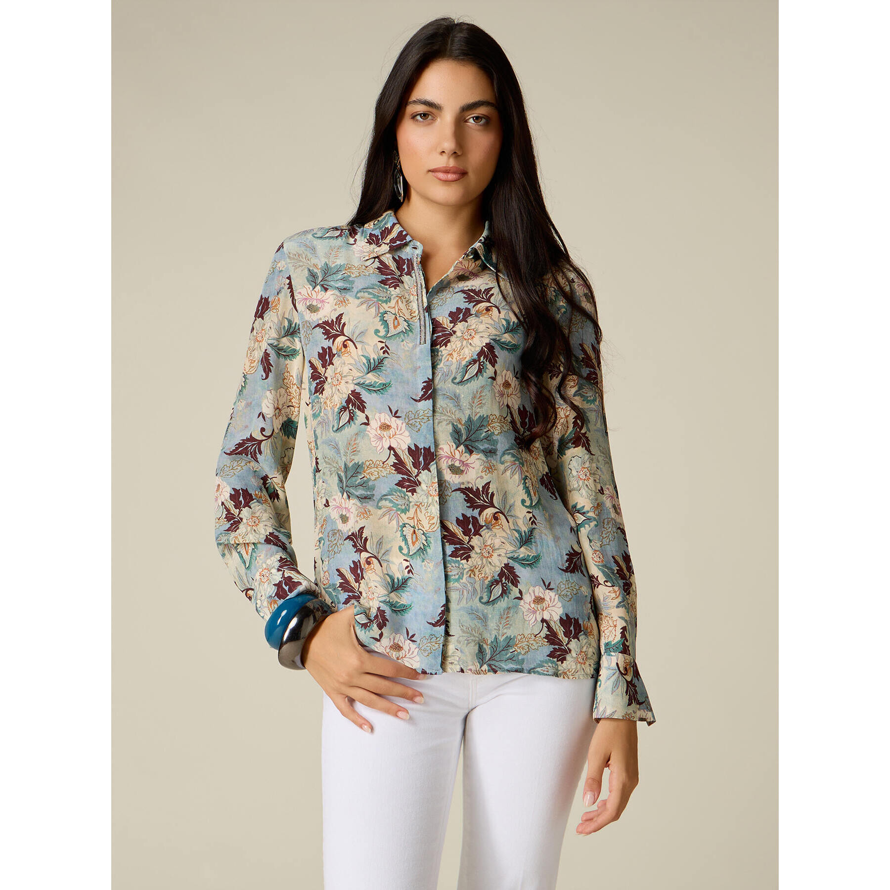Oltre - Camicia fantasia con dettaglio gioiello - Azzurro
