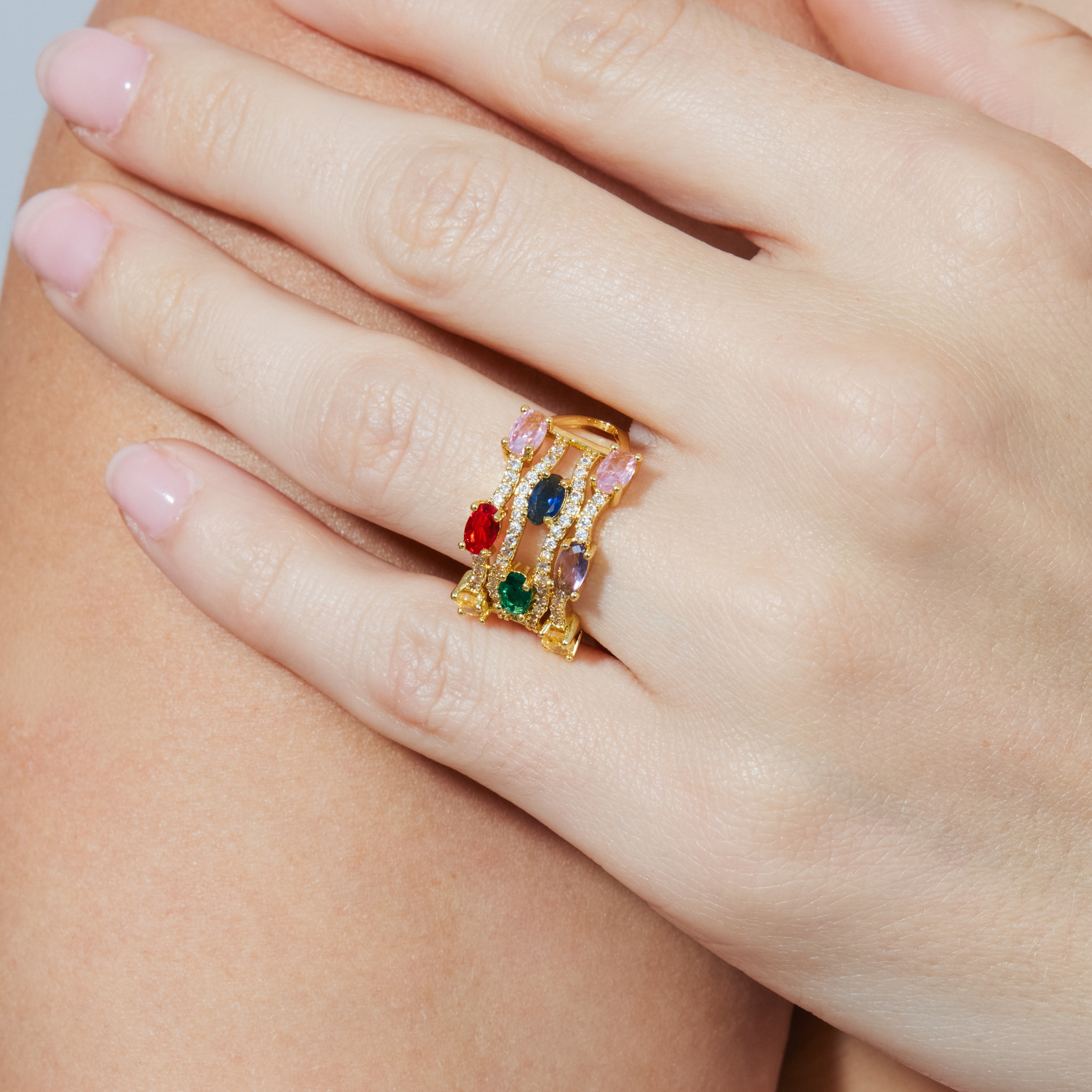 Anillo Rieu acabado oro amarillo 18k
