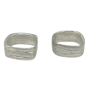 Pareja de anillos cuadrados Lineas plata de ley 10µ